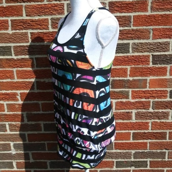 Crimson Ivy Razor Back Tank Top - Picture 2 of 4